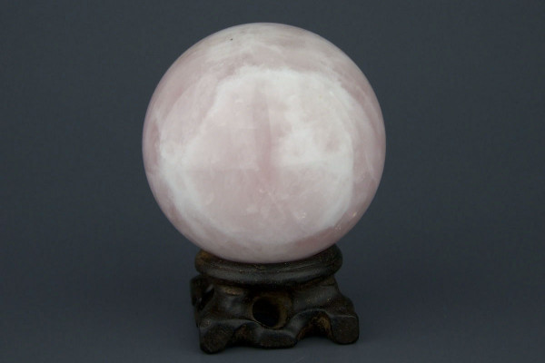 Массивный шар из розового Кварца