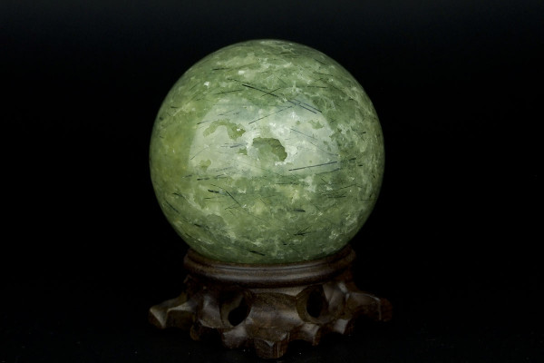Лечебный шар из пренита, натурального камня